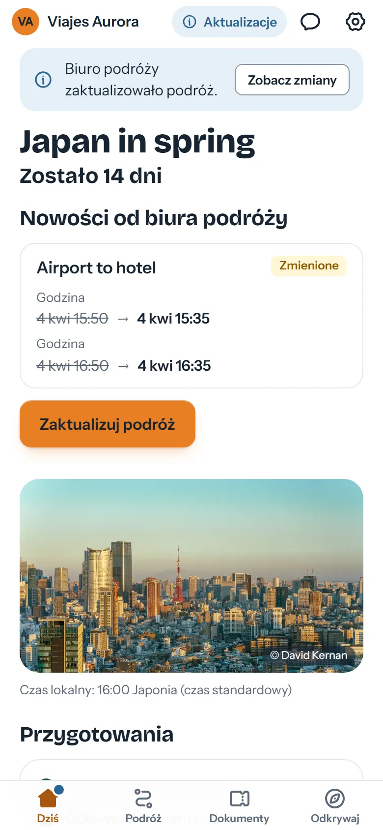 Aplikacja podróżnego informuje o nowej wersji i pokazuje godzinę transferu przed zmianą i po niej