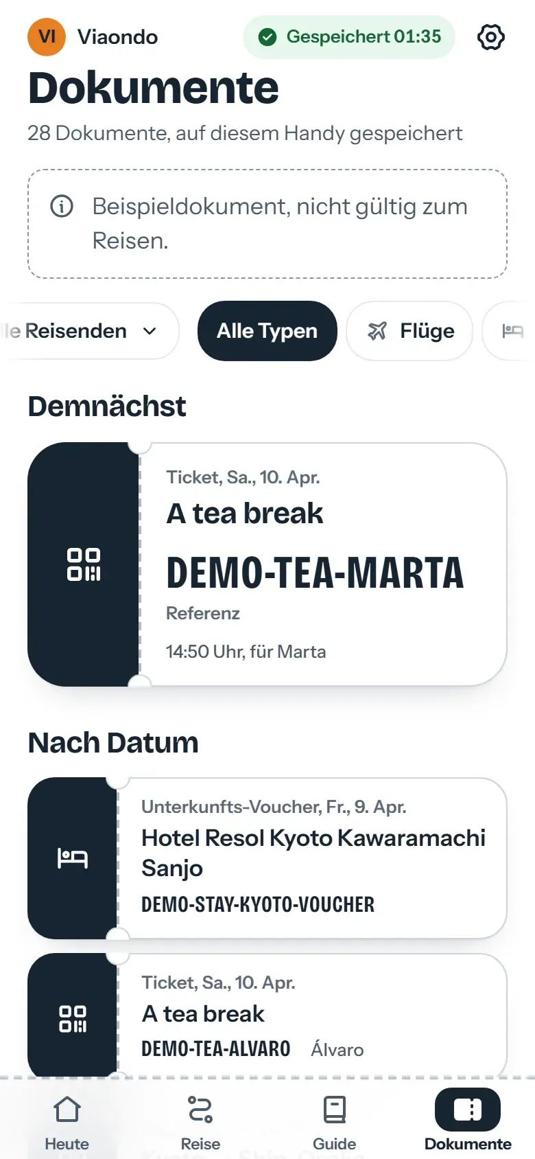 Dokumente-Bildschirm der Reise-App mit den Tickets jedes Reisenden und dem Hotelvoucher, nach Reisendem sortiert