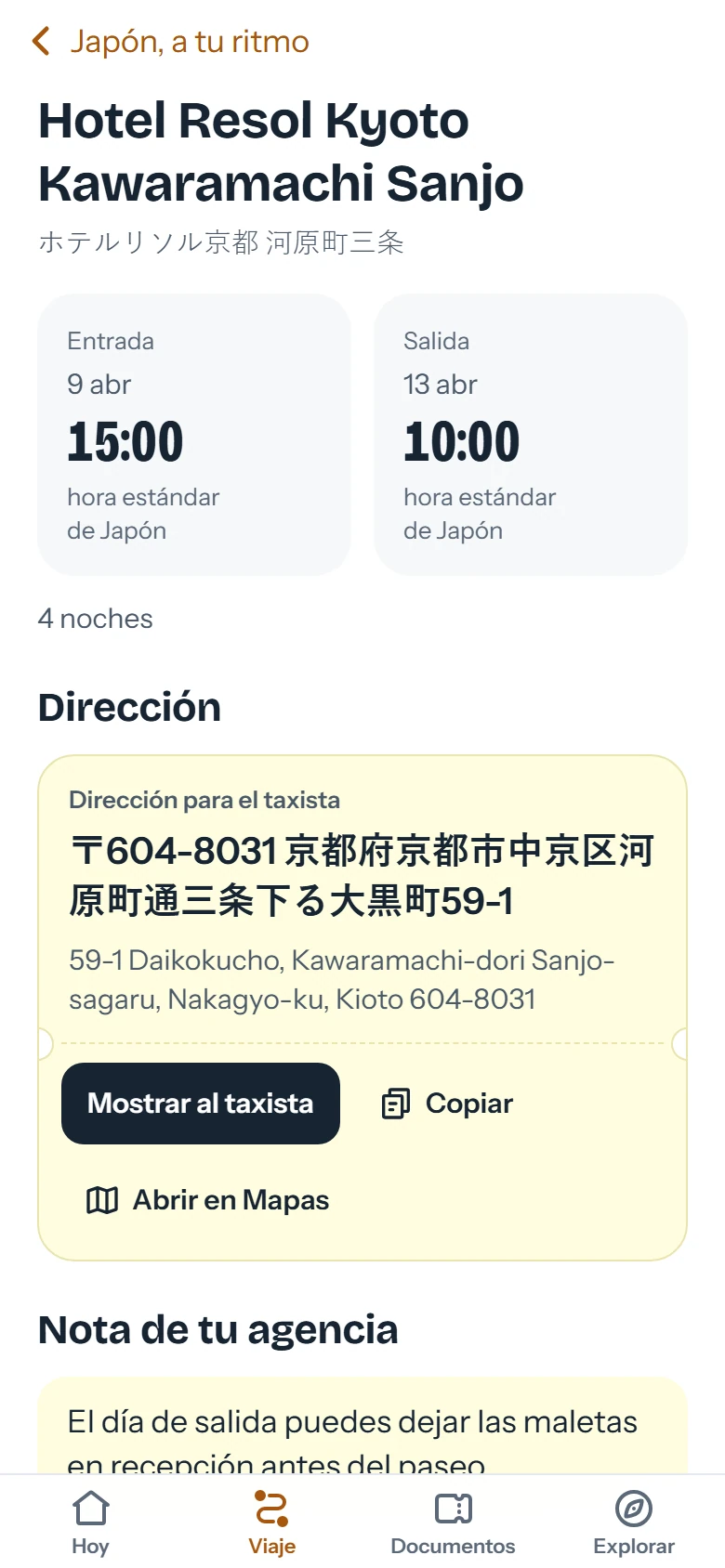 Ficha del hotel con la dirección en japonés y el botón Mostrar al taxista